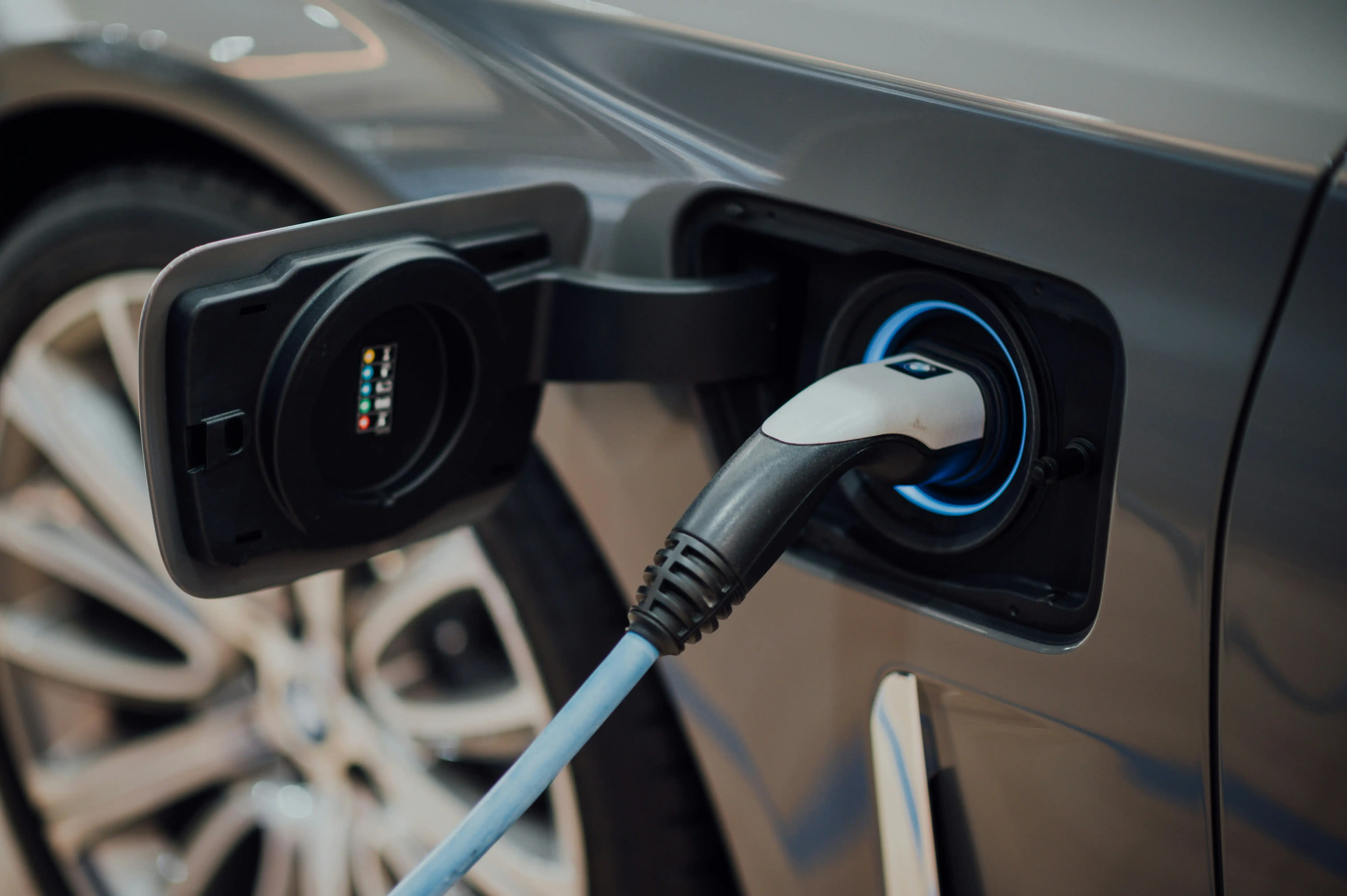 Montáž a inštalácia nabíjacích staníc pre elektromobily v Bratislave