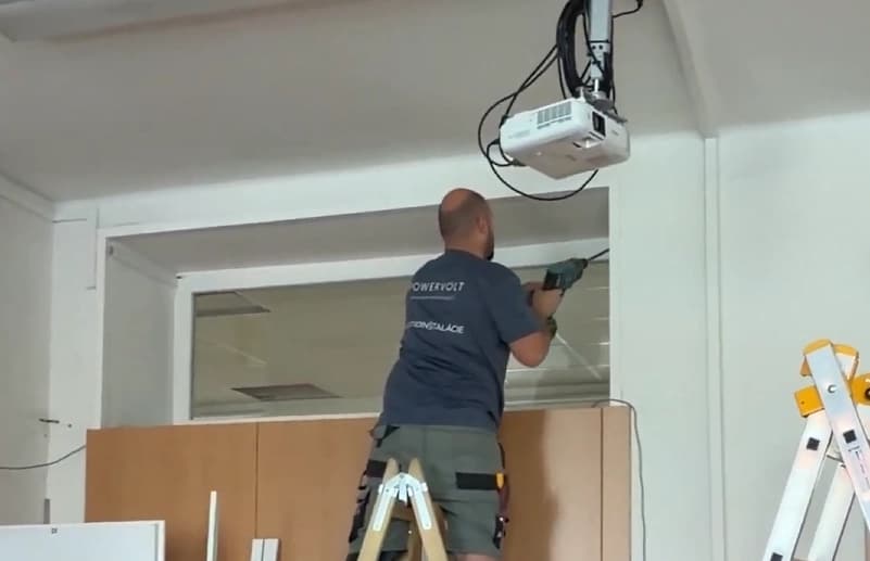 Priemyselné a domové elektroinštalácie Galanta – PowerVolt