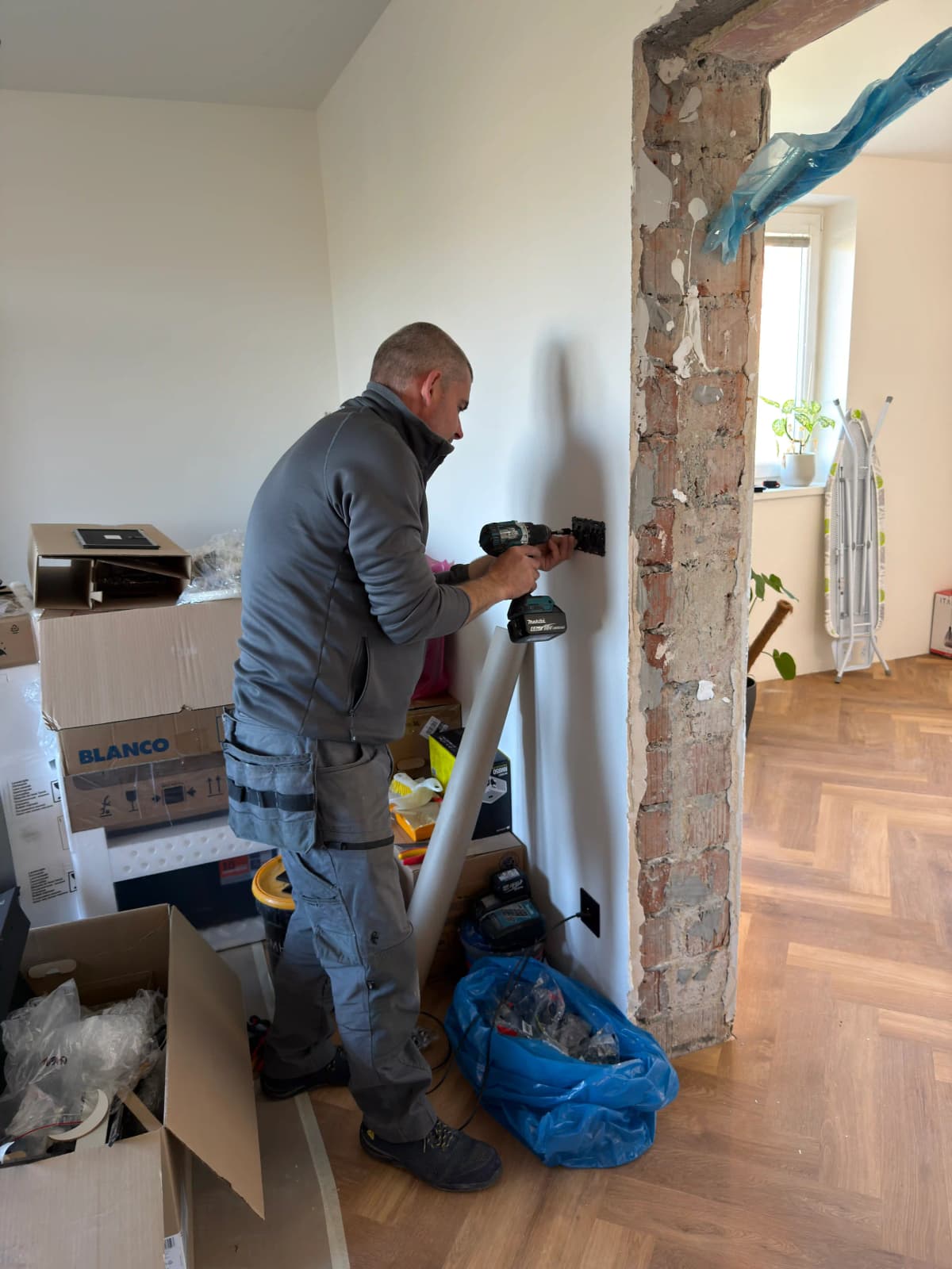Rekonštrukcia elektroinštalácie a výmena rozvodov v byte