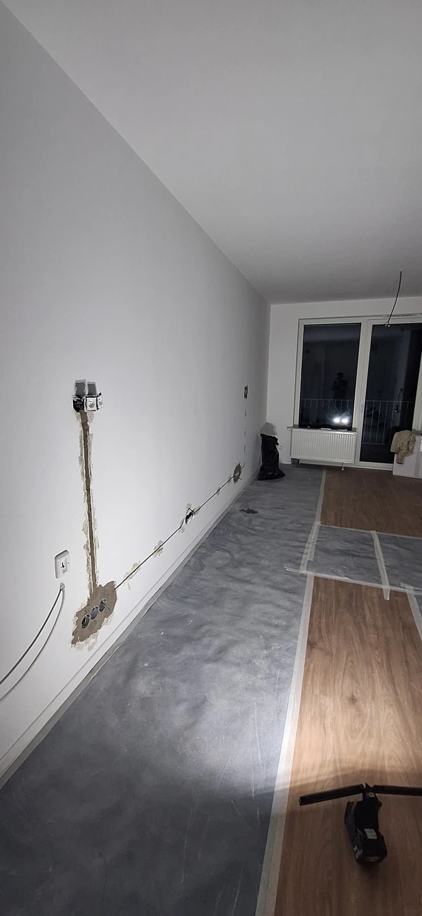 Nová elektroinštalácia a ťahanie káblov CYKY v novostavbe