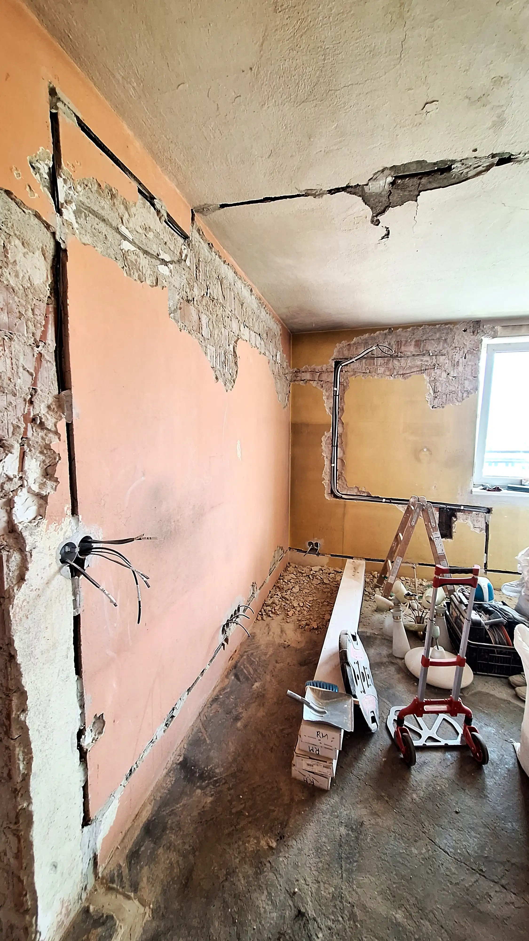 Kompletná výmena elektroinštalácie v 3-izbovom byte - 5